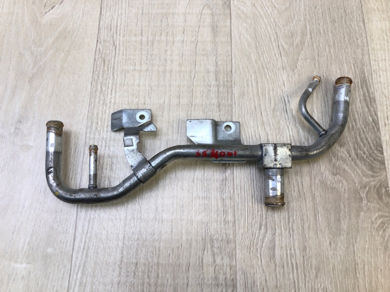 Патрубок системы охлаждения INFINITI Q50 20- 2021 3.0 VR30DDTT 21512-5CA5A Б/У