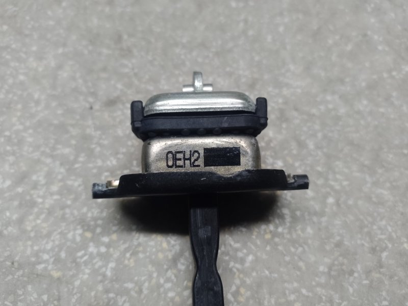 Ограничитель двери задний левый TLX 14-17 2017 Седан 2.4