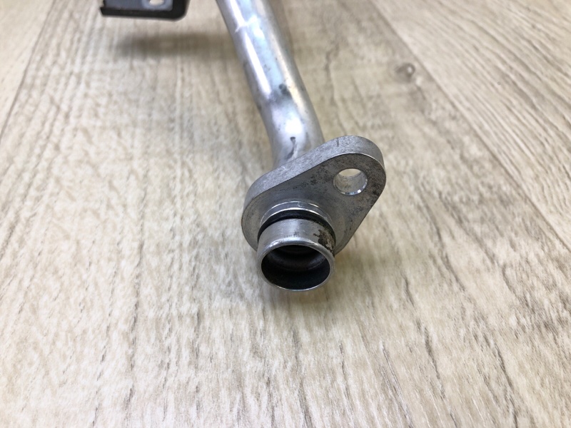 Трубка кондиционера правая Q50 20- 2021 3.0 VR30DDTT