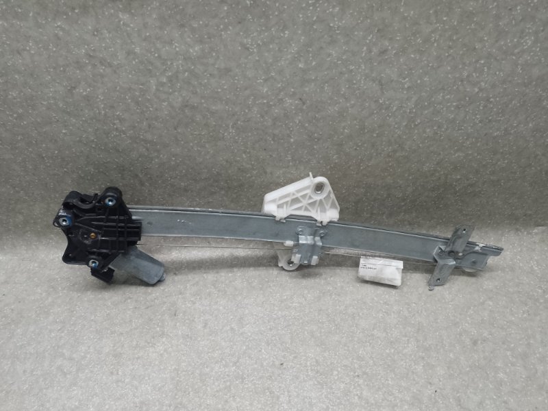 Стеклоподъемник задний левый TLX 14-17 2017 Седан 2.4