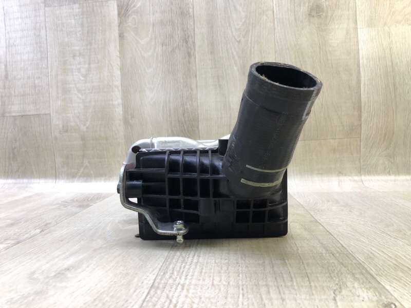 Радиатор интеркулера правый Q50 20- 2021 3.0 VR30DDTT