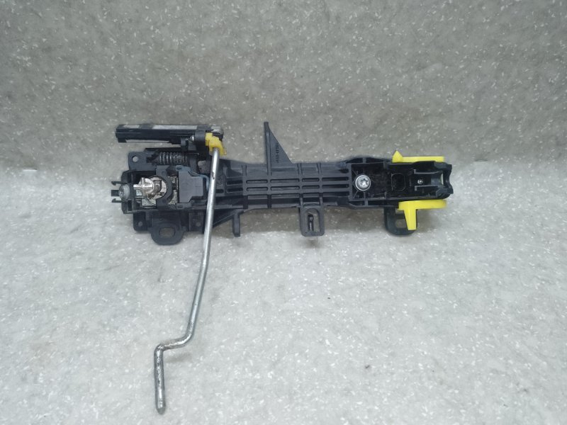 Ручка двери наружная передняя левая PRIUS PLUS 11-14 Ручка двери наружная передняя левая PRIUS PLUS 11-14