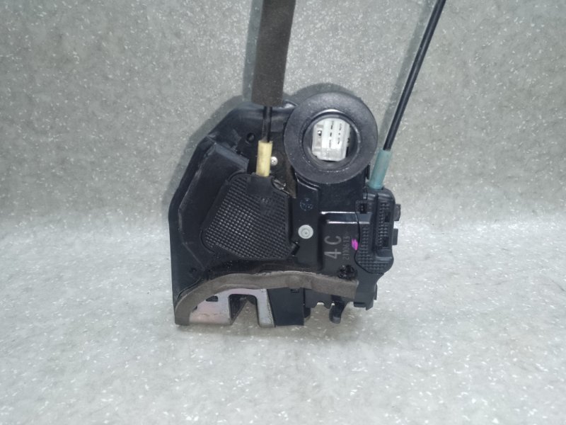 Замок двери задний левый PRIUS PLUS 11-14 Замок двери задний левый PRIUS PLUS 11-14