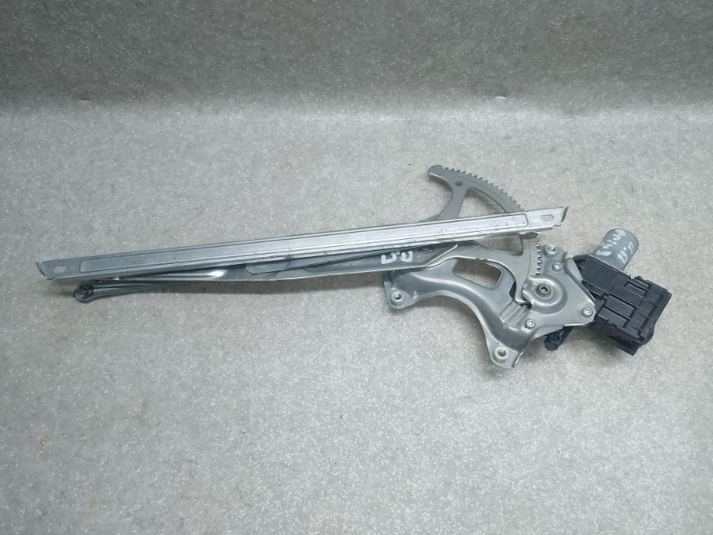 Стеклоподъемник передний правый PRIUS 16-