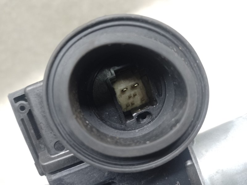 Стеклоподъемник передний правый TOYOTA PRIUS 16-