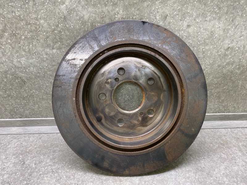 Тормозной диск задний PRIUS PLUS 11-14