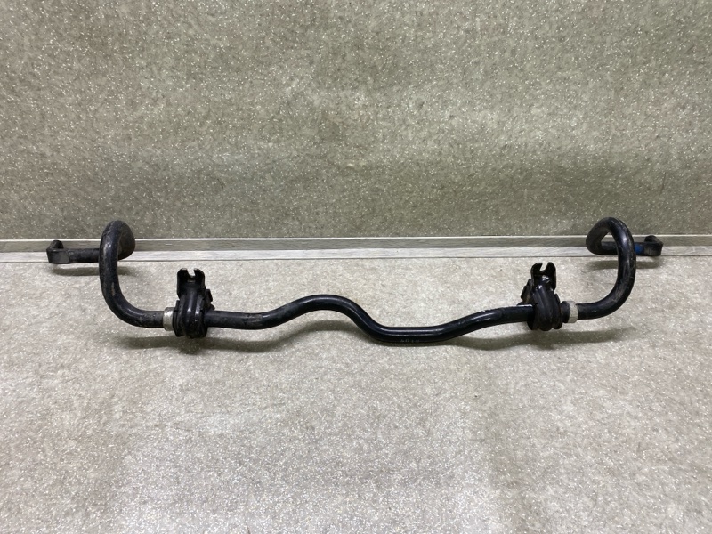 Стабилизатор передний JUKE 10-19