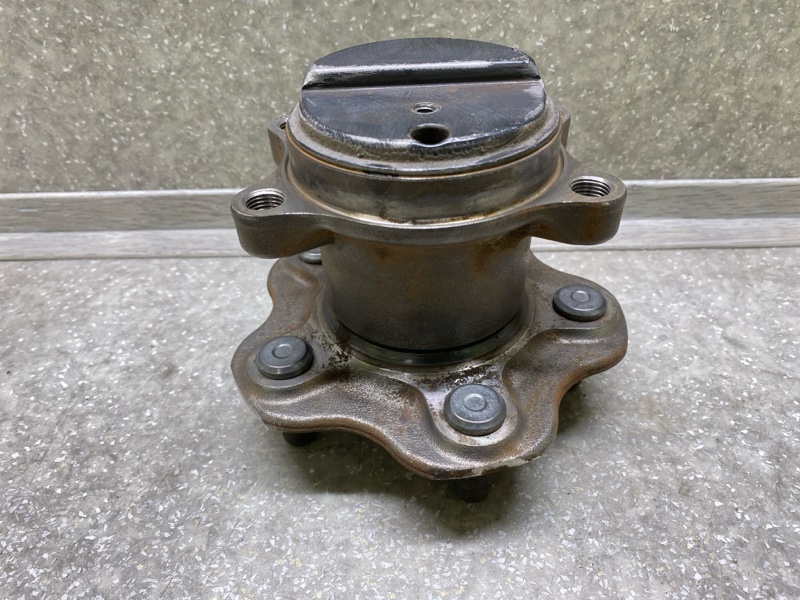 Ступица задняя NISSAN JUKE 10-19 43202-1KA0A Б/У