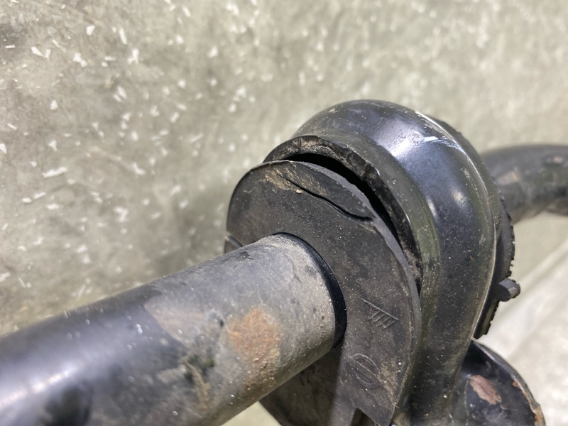 Стабилизатор передний QASHQAI 07-14