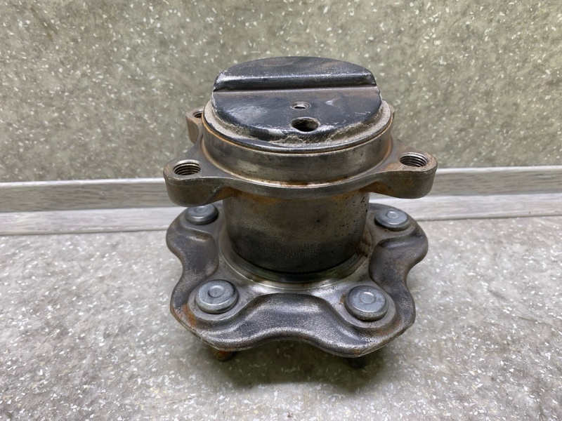Ступица задняя NISSAN JUKE 10-19 43202-1KA0A Б/У