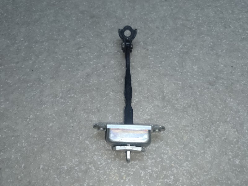 Ограничитель двери передний TIIDA/VERSA C11 04-11