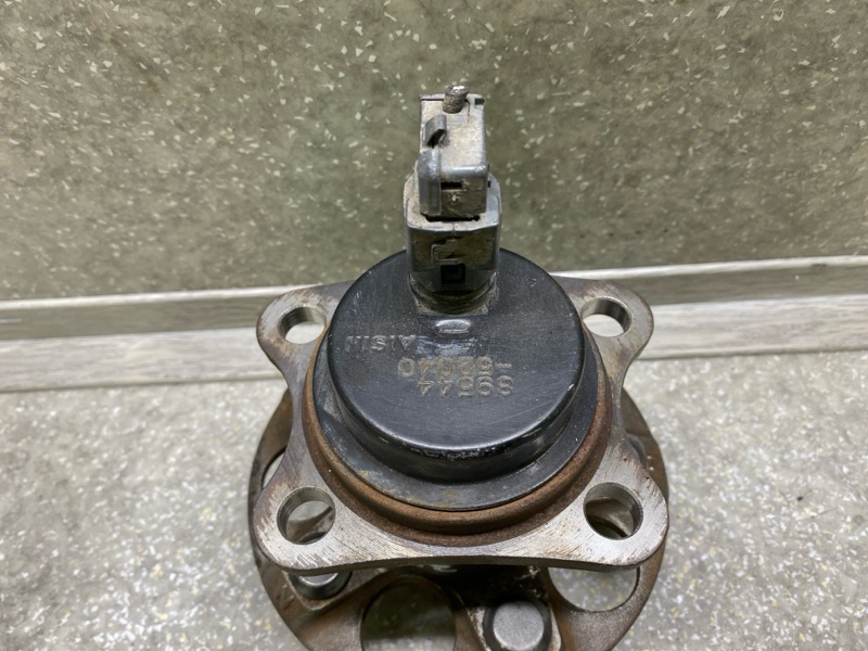 Ступица задняя TOYOTA PRIUS - 30 09-17 Ступица задняя TOYOTA PRIUS - 30 09-17