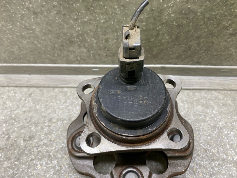 Ступица задняя TOYOTA PRIUS PLUS 11-14 Ступица задняя TOYOTA PRIUS PLUS 11-14