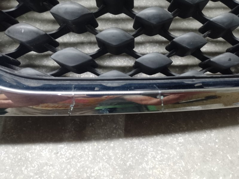 Решетка радиатора KIA SORENTO UM 14- 2.4 G4KJ