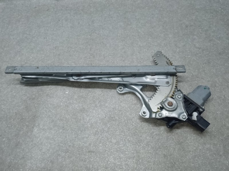 Стеклоподъемник задний правый OUTLANDER GF 12-