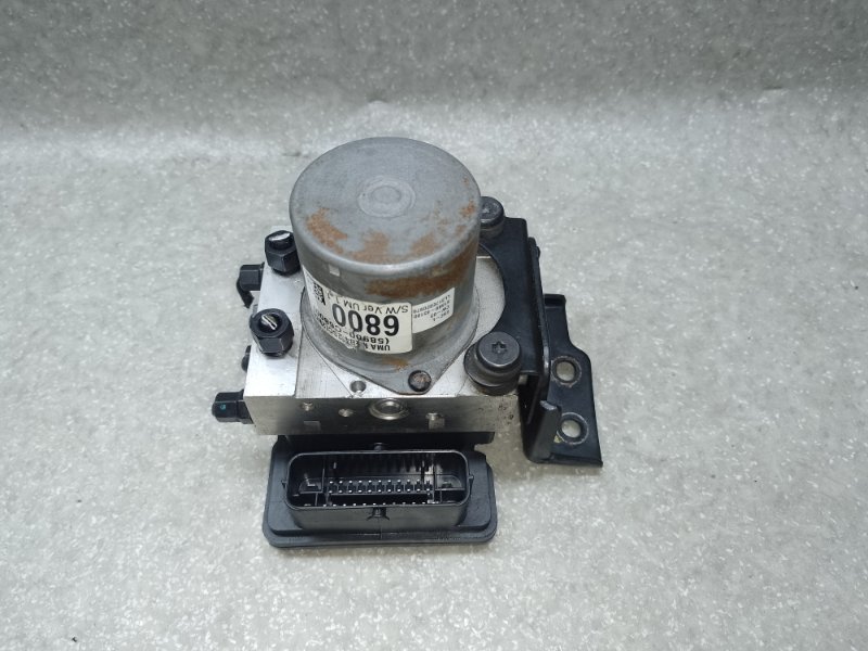 Блок ABS KIA SORENTO UM 14- 2017 2.4 G4KJ 58910-C6800 Б/У