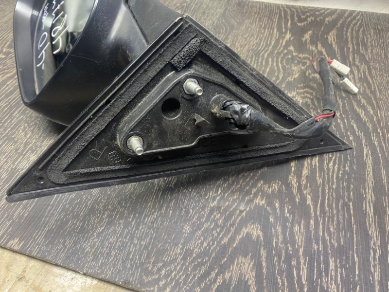 Зеркало правое CAMRY 40 06-11 Зеркало правое CAMRY 40 06-11