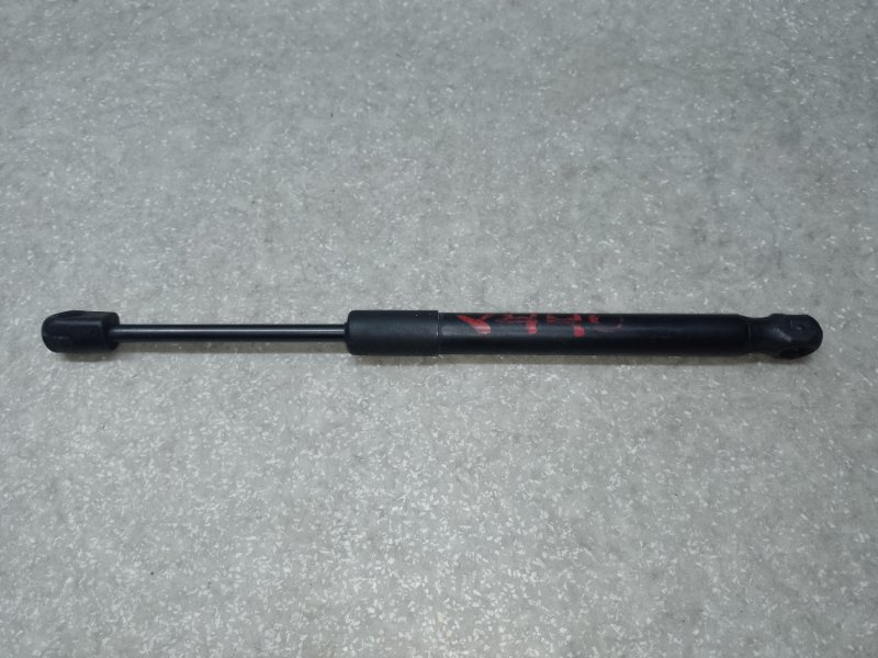 Амортизатор капота KIA SORENTO UM 14- 2017 2.4 G4KJ 81161-C6000 Б/У