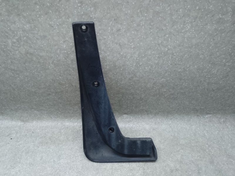 Брызговик задний правый SORENTO UM 14- 2017 2.4 G4KJ Брызговик задний правый SORENTO UM 14- 2017 2.4 G4KJ