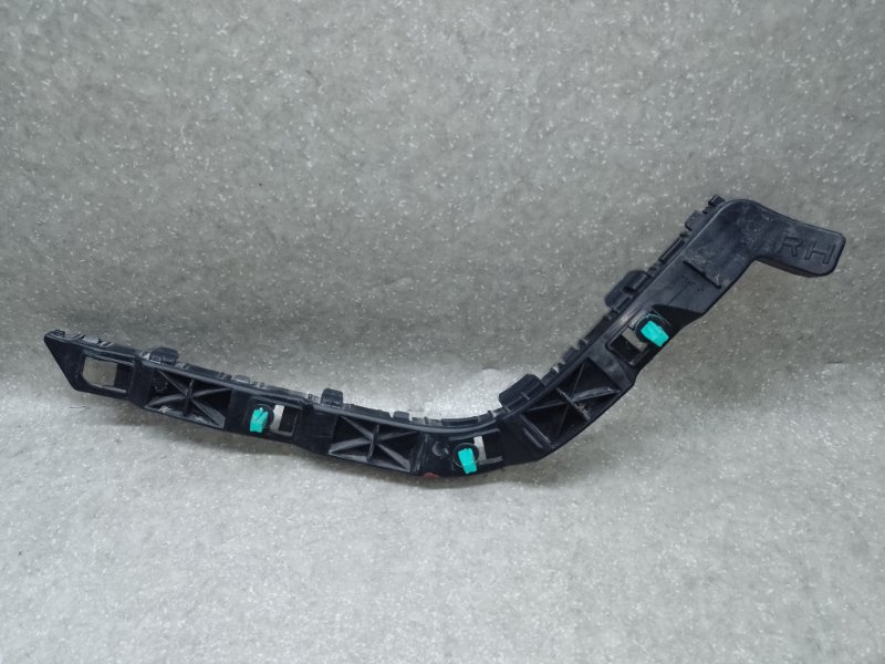 Кронштейн заднего бампера правый KIA SORENTO UM 14- 2017 2.4 G4KJ 86662-C6000 Б/У