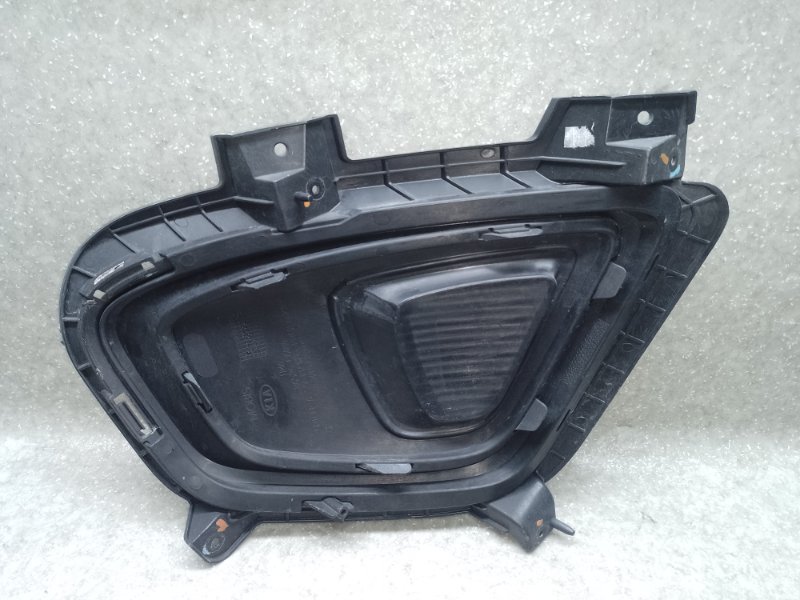 Накладка бампера передняя правая SORENTO UM 14- 2017 2.4 G4KJ