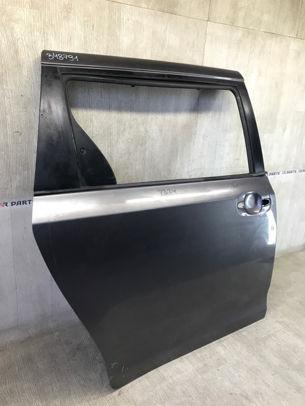 Дверь боковая сдвижная правая SIENNA 11-16 2014 3.5 2GR-FE