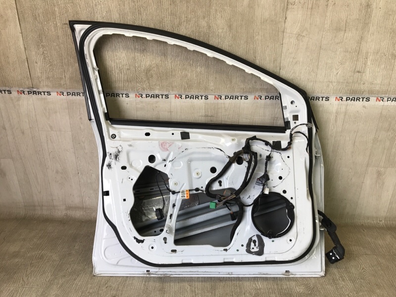 Дверь передняя левая FOCUS 10-18 2014 2.0 C20HDEX