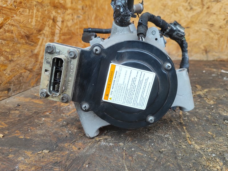 Генератор HYUNDAI SONATA YF 10-14 2.4 G4KK