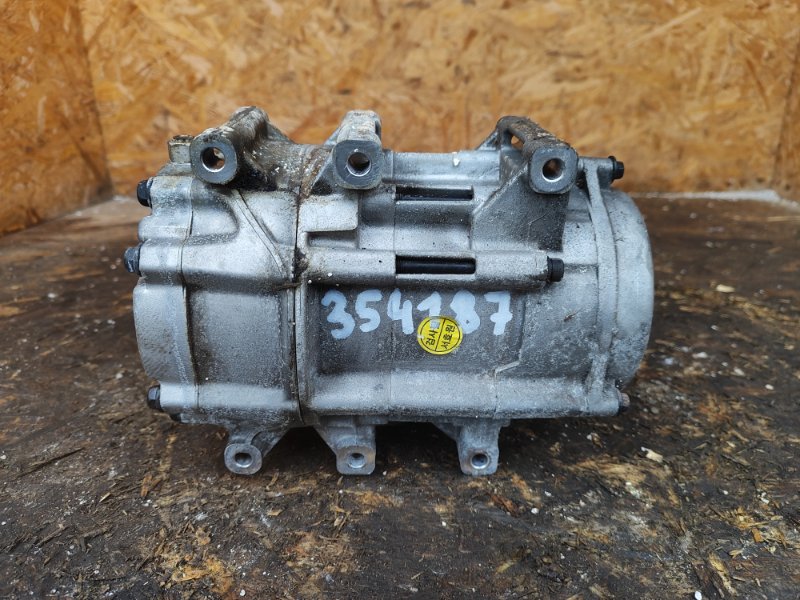 Компрессор кондиционера HYUNDAI SONATA YF 10-14 2012 2.4 G4KK 97701-4R000 Б/У