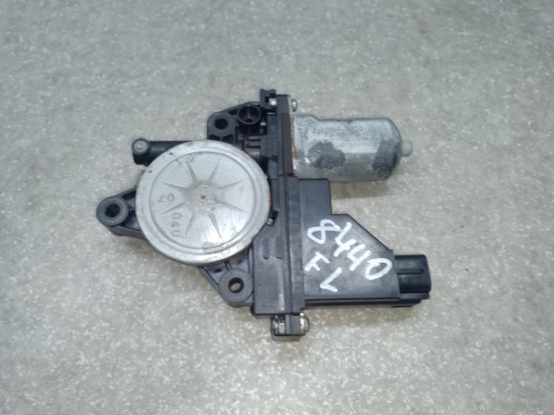 Моторчик стеклоподъемника передний левый SORENTO UM 14- 2017 2.4 G4KJ