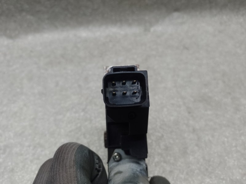 Моторчик стеклоподъемника передний левый KIA SORENTO UM 14- 2.4 G4KJ