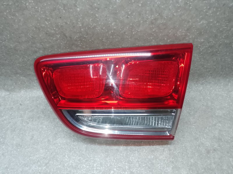 Фонарь внутренний правый KIA SORENTO UM 14- 2017 2.4 G4KJ 92404-C6000 Б/У