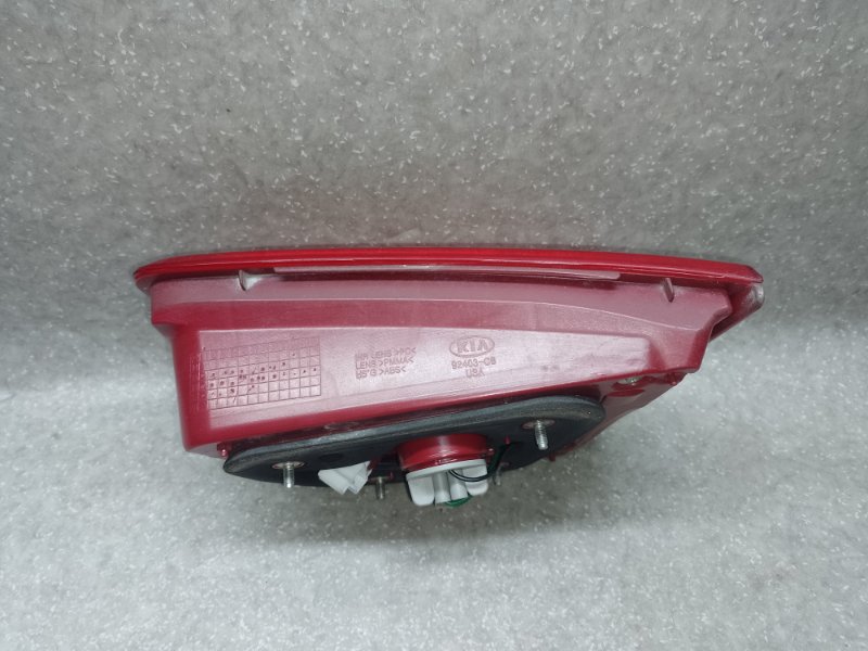 Фонарь внутренний левый KIA SORENTO UM 14- 2.4 G4KJ