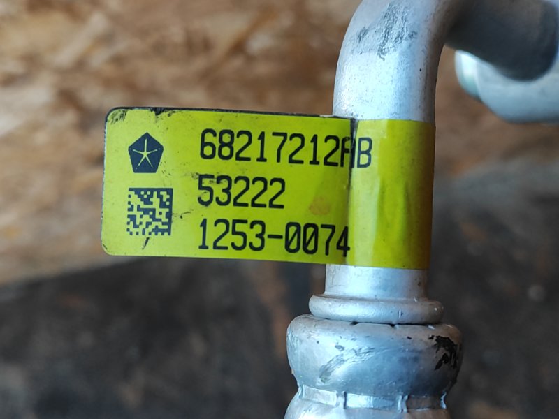 Трубка кондиционера GRAND CHEROKEE 11-22 2016 WK2 ERC 3.6L Трубка кондиционера GRAND CHEROKEE 11-22 2016 WK2 ERC 3.6L