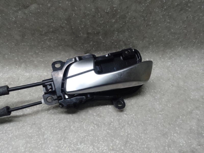 Замок двери передний левый SORENTO UM 14- 2017 2.4 G4KJ Замок двери передний левый SORENTO UM 14- 2017 2.4 G4KJ