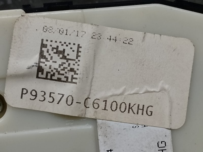 Блок управления стеклоподъемниками SORENTO UM 14- 2017 2.4 G4KJ