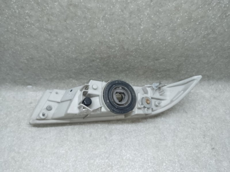 Противотуманная фара правая TEANA J31 03-07