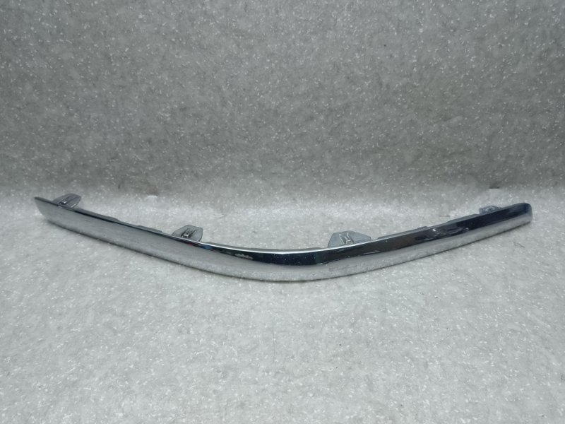 Молдинг бампера передний правый NISSAN TEANA J31 03-07 62074-9W50A Б/У