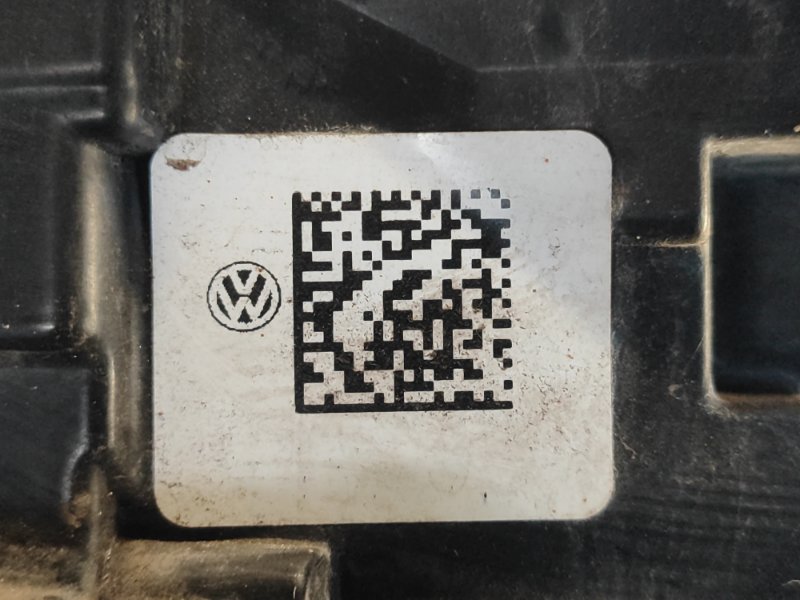 Фара правая PASSAT B8 14- 2015 1.8 CPRA