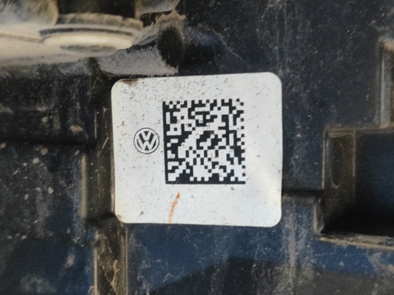 Фара левая PASSAT B8 14- 2015 1.8 CPRA