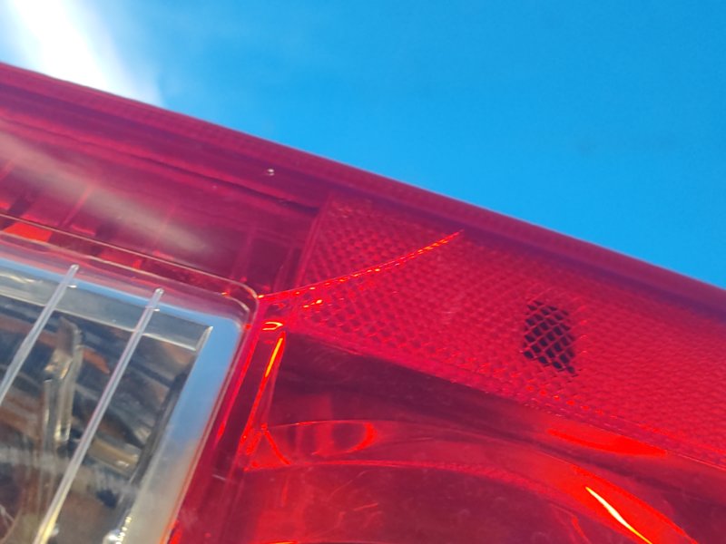 Фонарь наружный правый TUCSON 04-10