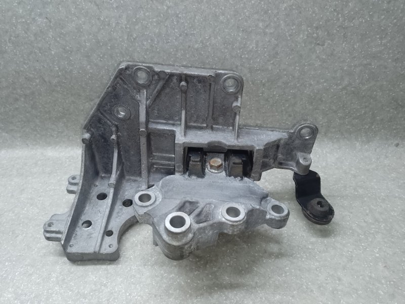 Запчасть подушка двигателя левая NISSAN X-TRAIL/ROGUE T32 13-20 2016 2.5 QR25DE 11220-4BA0A Б/У Подушка двигателя левая NISSAN X-TRAIL/ROGUE T32 13-20 2016 2.5 QR25DE 11220-4BA0A Б/У