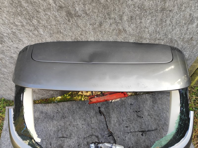 Крышка багажника FOCUS 10-18