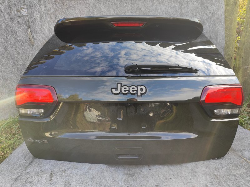Крышка багажника GRAND CHEROKEE 11-22 2016 WK2 ERC 3.6L Крышка багажника GRAND CHEROKEE 11-22 2016 WK2 ERC 3.6L
