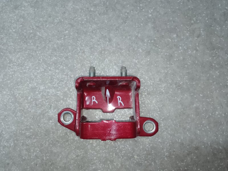 Петля двери верхняя задняя правая NISSAN X-TRAIL/ROGUE T32 13-20 2016 2.5 QR25DE 82400-3NA1A Б/У