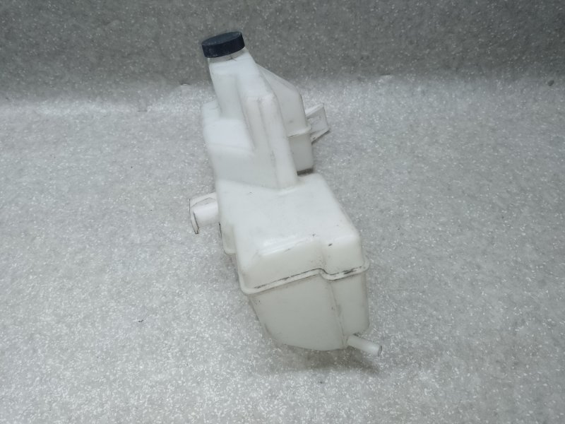 Бачок расширительный X-TRAIL/ROGUE T32 13-20 2016 2.5 QR25DE