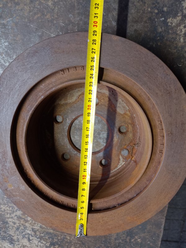 Тормозной диск задний LEAF 10-17