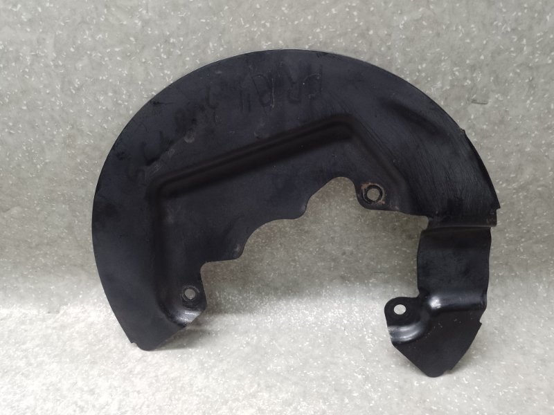 Защита тормозного диска передняя правая FORD MUSTANG 15- 2019 S550 2.3 C23HD0D FR3Z-2K004-F Б/У