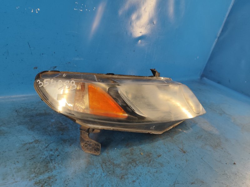 Фара правая HONDA CIVIC 4D 06-11