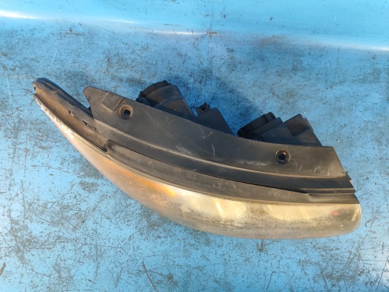 Фара правая SANTA FE (CM) 05-12